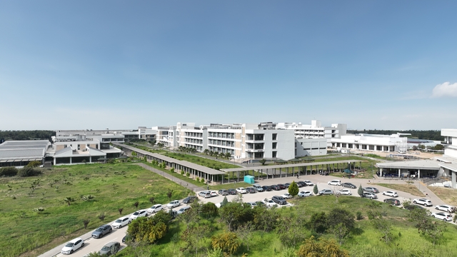 Alparslan Türkeş Üniversitesi Türkiye'nin en iyi 20 üniversitesi arasına girdi
Adana Alparslan Türkeş Bilim ve Teknoloji Üniversitesi (ATÜ), Yükseköğretim Kurulu (YÖK) tarafından hazırlanan "Üniversite İzleme ve Değerlendirme Genel Raporu-2025"  göre, araştırma kalitesinden Ar-Ge yatırımlarına, erişilebilirlikten kütüphane kaynaklarına kadar 4 farklı alanda Türkiye'nin en iyi 20 üniversitesi arasında yer aldı