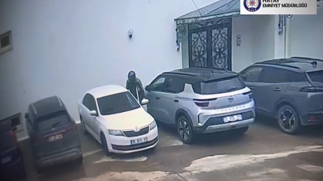 Hatay'da apartmandan 1 milyon 800 bin TL'lik altın çalan hırsız polis takibiyle yakalandı