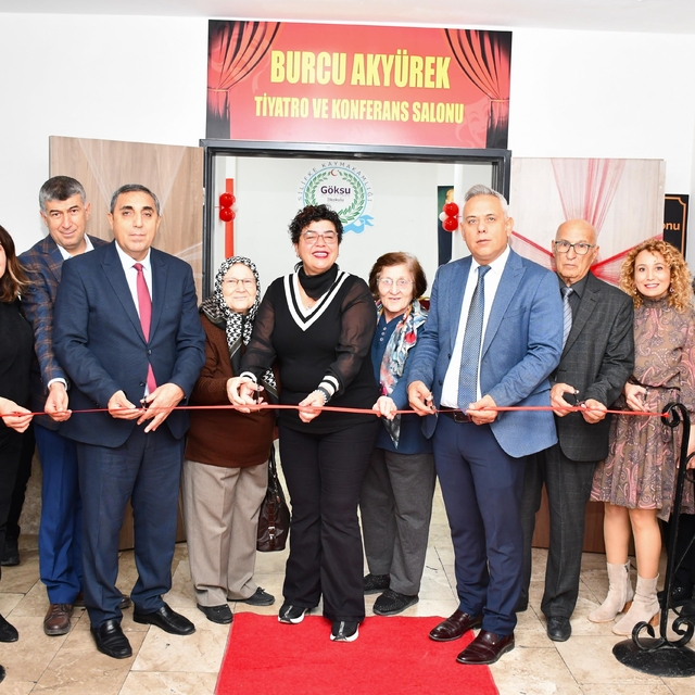 Silifke'de depremde hayatını kaybeden öğrencinin anısına kütüphane oluşturu...