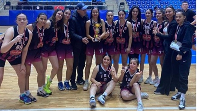 Aydın'da gençler basketbol şampiyonları belli oldu