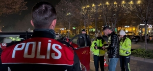 Bursa'da yılbaşı öncesi polis uygulamasında çok sayıda şüpheli yakalandı
