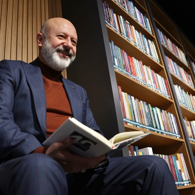 Başkan Çolakbayrakdar: "2026'da yeni kütüphaneler ve sosyal tesislerle yeni...