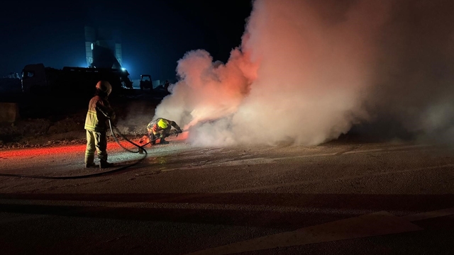 Bandırma-Susurluk karayolunda araç yangını