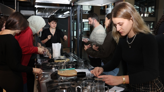 Pancar Deposu'nda biyoplastik atölyesi düzenlendi