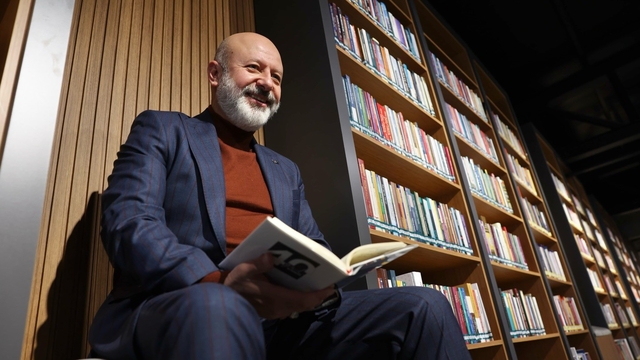 Başkan Çolakbayrakdar: "2026'da yeni kütüphaneler ve sosyal tesislerle yeni müjdelerimiz var"