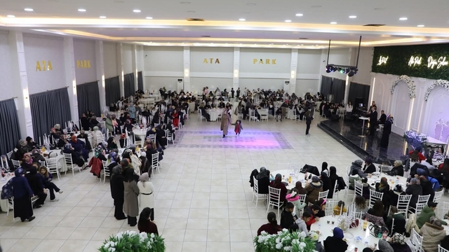 Alaca Belediyesi'nden kadınlara özel gece: Doyasıya eğlendiler