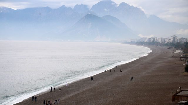 Antalya'da yağmur etkili oldu