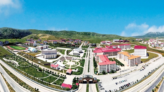 Bitlis Eren Üniversitesi, 201 üniversite arasında ilk 10'da yer aldı