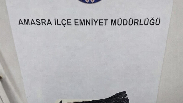 Bartın'da araçta uyuşturucuya 4 gözaltı