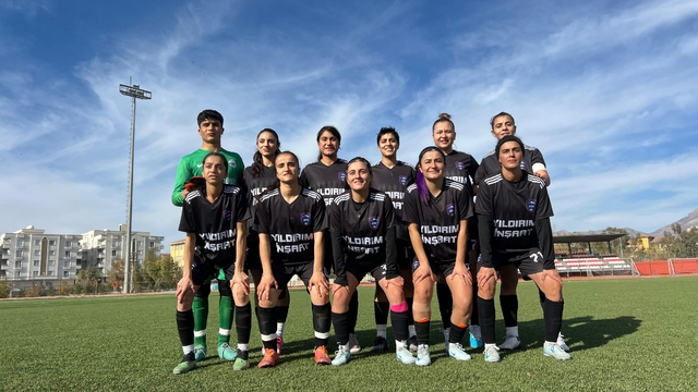 Ağrı Kadın Futbol Takımı, Silopi'den 3 puanla döndü