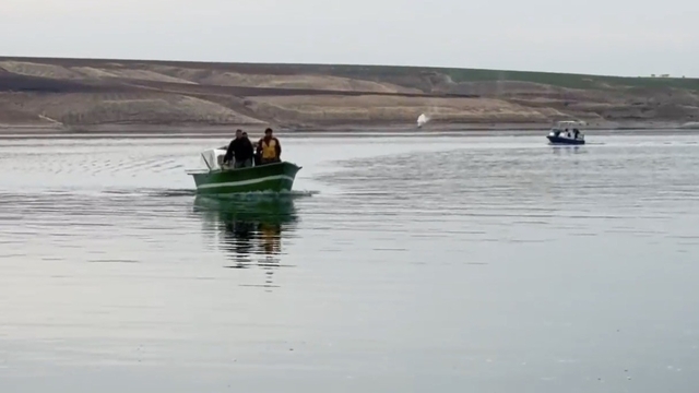 Adıyaman'da baraj gölünde tekne alabora oldu: 5 kişiden 1'i kayıp
Kayıp şahsın arama çalışmaları devam ediyor