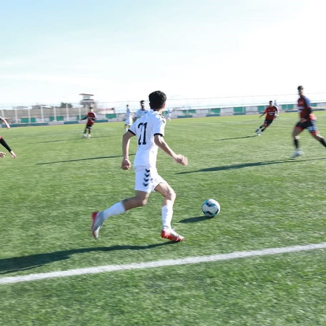 Van 1. Amatör Ligi B Grubu: Erciş Örenespor: 2 - İpekyolu Belediyesi Gençli...