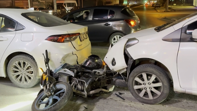 Aksaray'da 4 araçlı zincirleme kaza: 1 yaralı