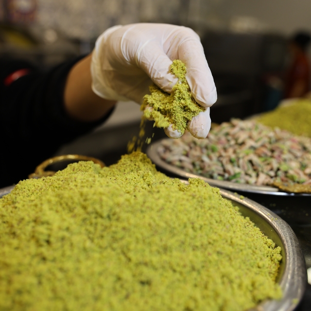 Fıstık fiyatları arttı:  Sahtekarların kullandığı gıda boyası ve bezelyeye...