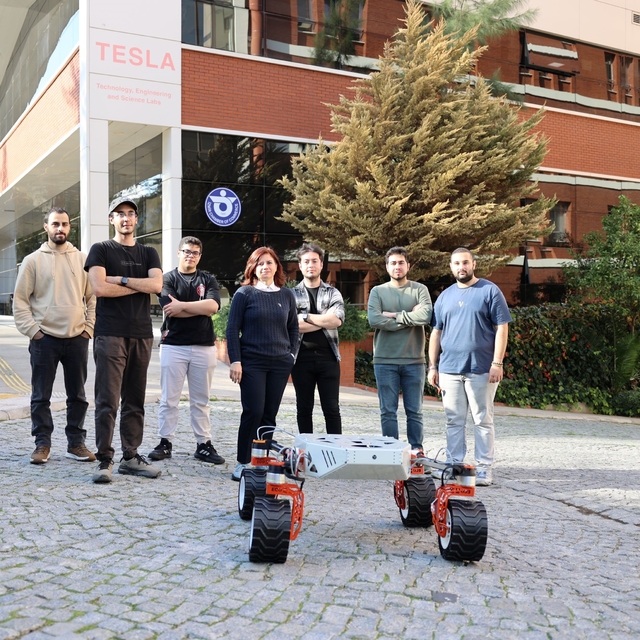 Uzay keşfi için yerli robot