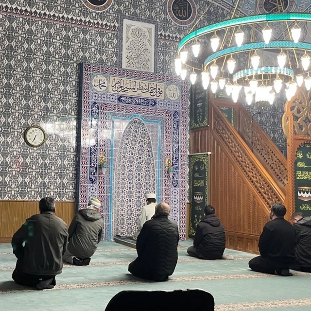 Bayburt'ta üniversite öğrencileri camilerde imamlık ve müezzinlik yaptı