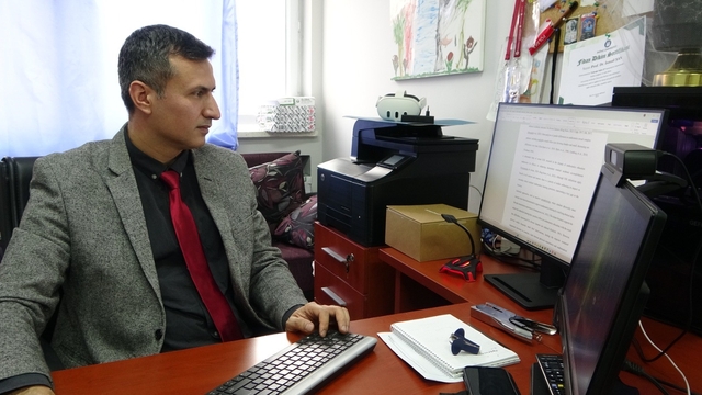 Uzmanından yapay zeka uyarısı: "Evcilleştirmezsek aileyi yıkar"