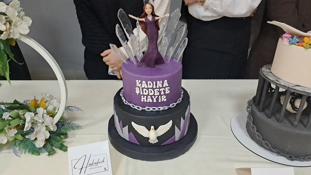 Sakarya'da kadın aşçılar hünerlerini sergiledi