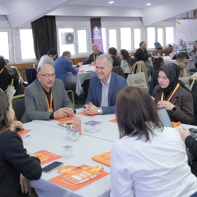 İnegöl Belediyesi'nden çocuk odaklı afet eylem planı çalıştayı yapıldı