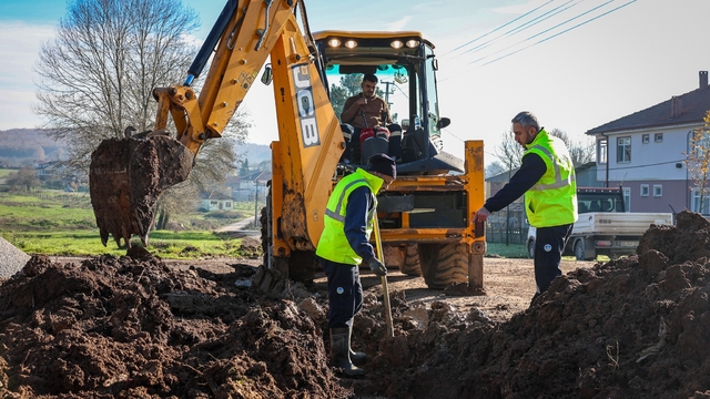 5 kilometrelik yeni hat o mahallenin içme su geleceğinin teminatı olacak