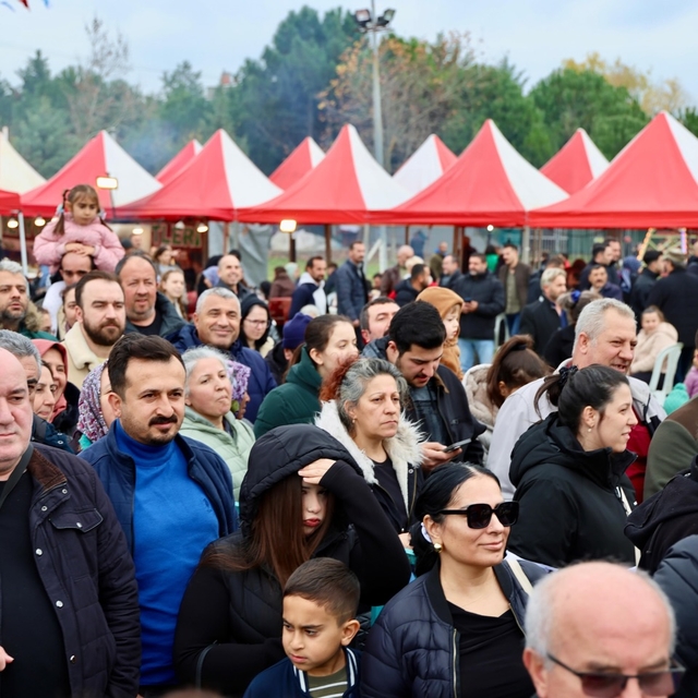 Tekirdağ'da 2. Hamsi ve Mıhlama Festivali binlerce kişiyi ağırladı