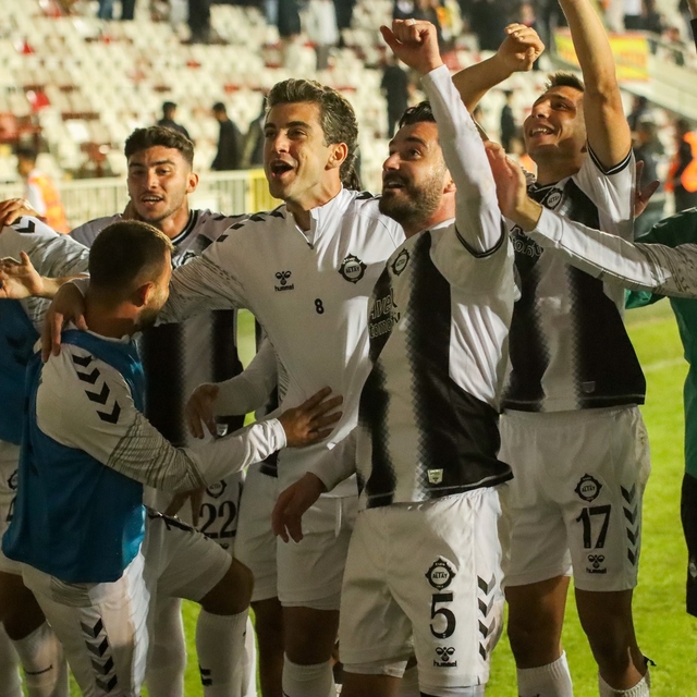 Altay, devreyi galibiyetlerle tamamladı