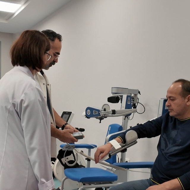 Aydın Şehir Hastanesi hastalara hizmet vermeye başladı