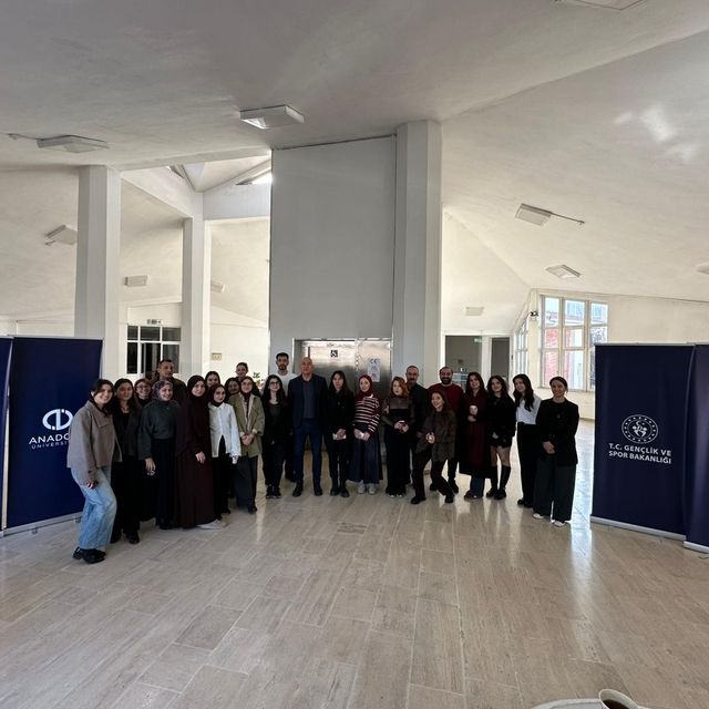 Gençler 'Afet Zamanlarında Dijital Gönüllülük' için bir araya geldi