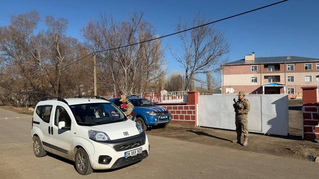 Kars'ta jandarmadan huzurlu okul uygulaması