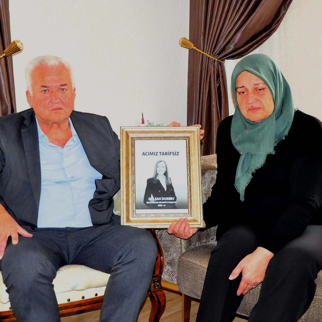 Gülşah Durbay'ın annesi: Serum takılıyken misafirlerini belediyede ağırlıyo...