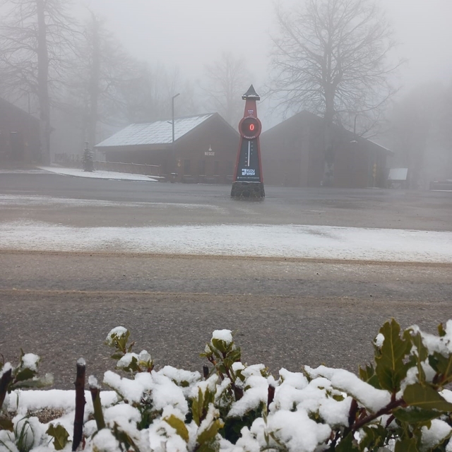 Samanlı Dağları'nın zirvesinde kar yağışı devam ediyor