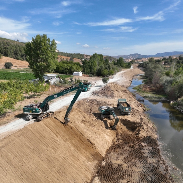 Yenişehir Göksu Çayı ıslah çalışmaları hızla devam ediyor