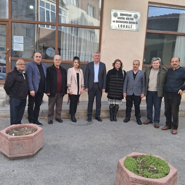 Sivrihisarlı mahalle muhtarları bir araya geldi