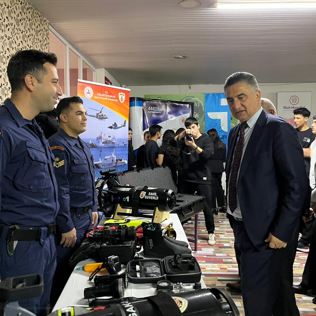 Antalya'da meslek tanıtım etkinliği düzenlendi