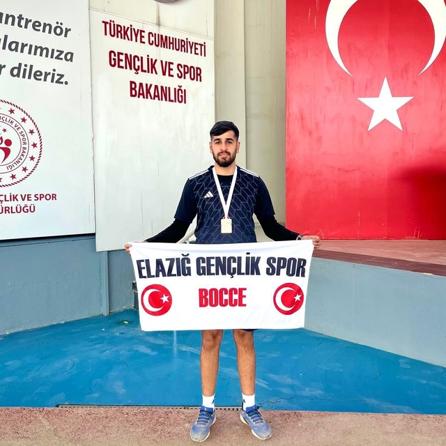 Elazığlı sporcu Türkiye 3'üncüsü oldu