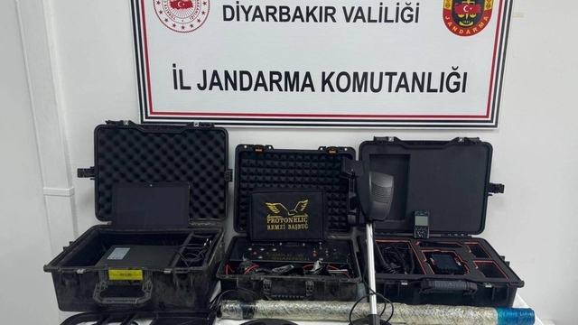 Diyarbakır'da kaçakçılık operasyonlarında 52 şüpheli hakkında işlem yapıldı