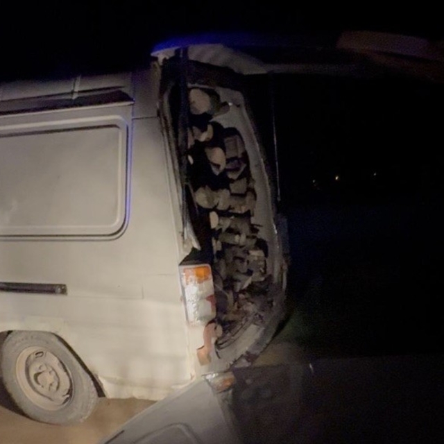 Gönen ve Manyas sınırında odun hırsızlığına suçüstü