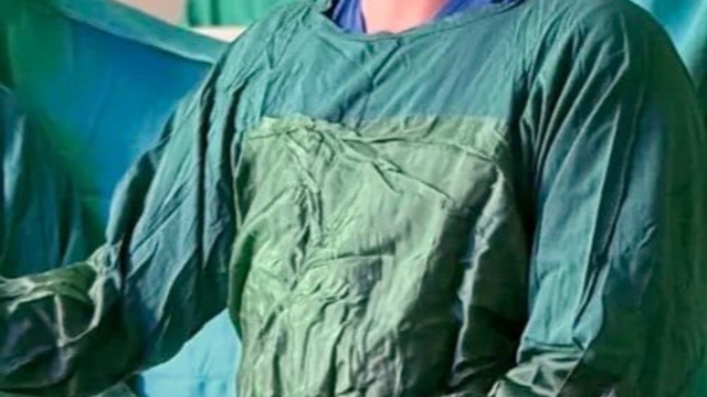 Akşehir'de bir hastadan nadir görülen kitle alındı