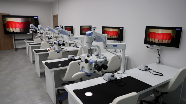 NEÜ Diş Hekimliği Fakültesi'nde 3 yeni birim hizmete açıldı