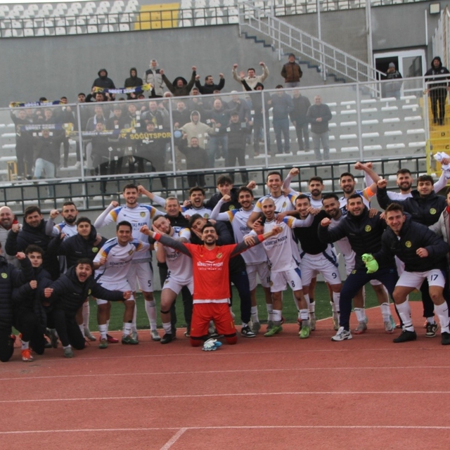 Söğütspor zorlu maçı kazanmasını bildi