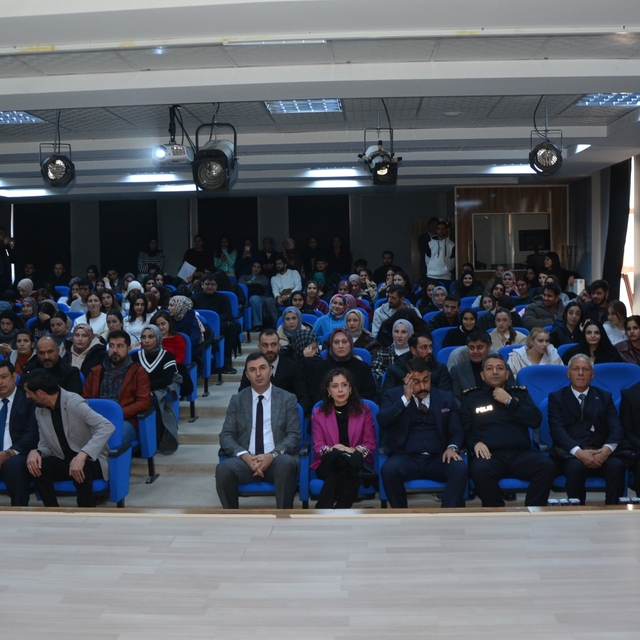 Denetimli serbestliğin toplumdaki rolü Patnos'ta ele alındı