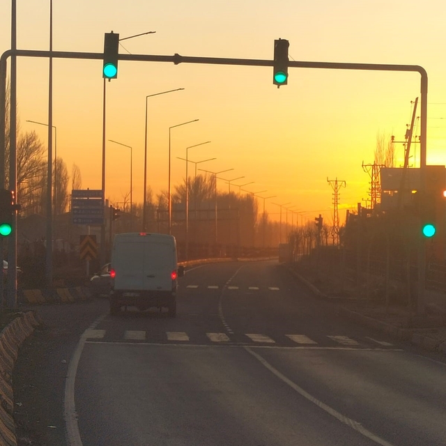 Patnos'ta trafik ışıkları yeniden faaliyete geçti