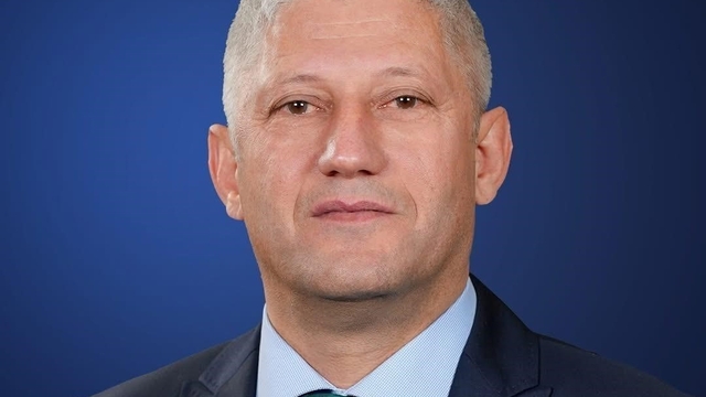 Eski başkan adayının cinayet davasında 'Kan parası ve tehdit' iddiası
Ölümlü alacak davasında tutuklu sanıktan "Kan parası isteniyor aile olarak tehdit ediliyoruz" savunması
Bir kişinin ölümüne ilişkin tutuklu yargılanan eski Aksu Belediye Başkan Adayı Durmuş Ali Arslan'ın davasının 3'üncü duruşması görüldü