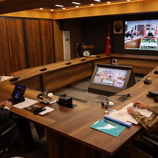 Erzincan'da yeni yıl tedbirleri VKS toplantısında ele alındı