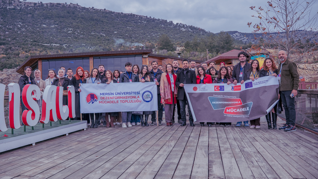 Adana'da "Genç İletişimciler Yeşil Vatan Hatıra Ormanı" oluşturuldu