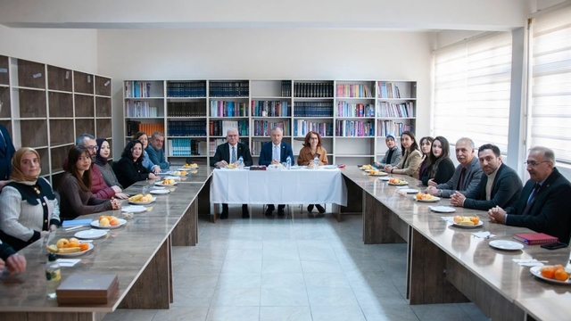 EBYÜ'de sağlık birimlerinin memnuniyet anketleri değerlendirildi