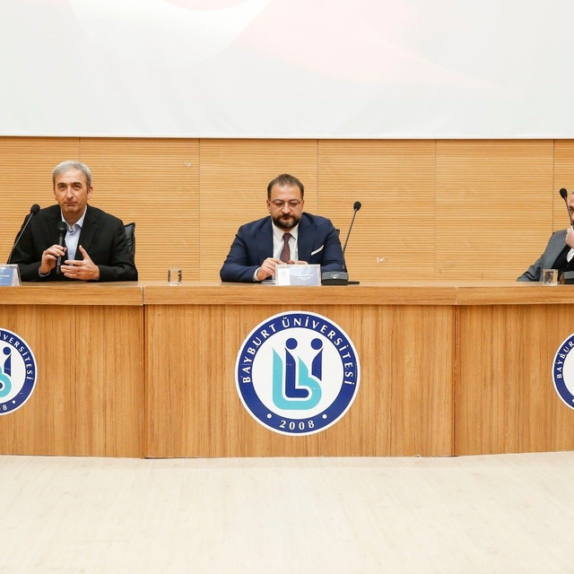 Sarıkamış Harekâtı'nın 111'inci yılı dolayısıyla Bayburt'ta panel düzenlend...