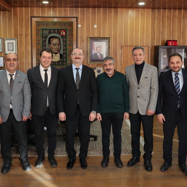 Rektör Hacımüftüoğlu, DAGC ve DGF yönetimini kabul etti