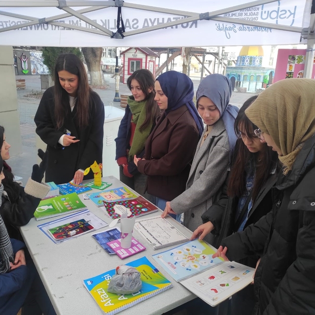 KSBÜ DİLKOM'dan 'Bilim Kafe Etkinliği'