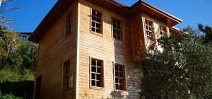 Yeşilçam efsanesinin evi "yılan hikayesine" döndü